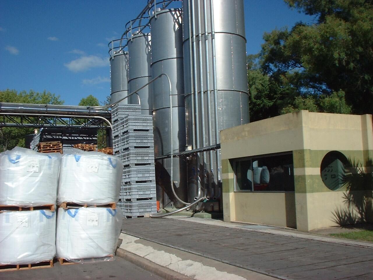 Silos de PET y transporte neumático